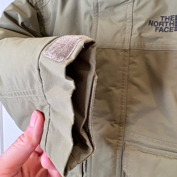 The North Face Boys McMurdo Parka 550 Down Olive Green - XXS (5) - Picture 8 of 12